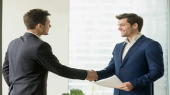 ترخیص کالا بدون دردسر با بهترین شرکت ترخیص کار: آسودگی خاطر در ترخیص کالایتان