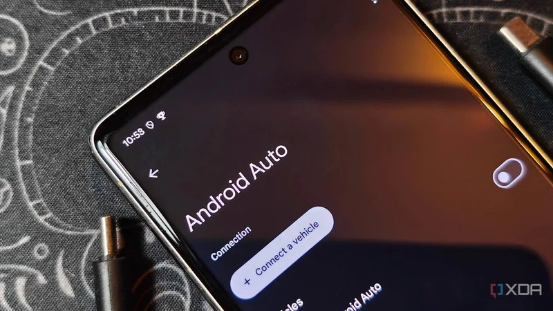 کاهش یک تنظیم پنهان رزولوشن، فریز شدن Android Auto در خودروی قدیمی را رفع کرد