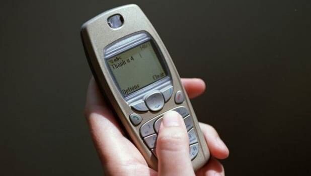 اس‌ام‌اس واتس‌آپ تلگرام فیسبوک SMS اپل آیفون موتورولا