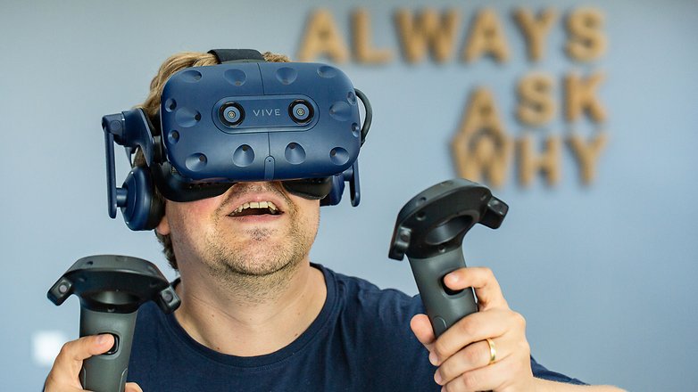 واقعیت مجازی بازی VR