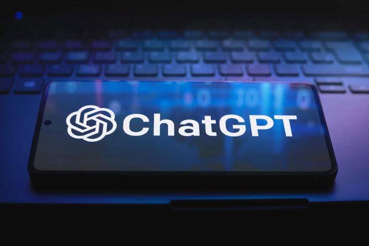 رونمایی از GPT-5 توسط OpenAI؛ دسترسی رایگان و محدودیت‌های جدید برای کاربران ChatGPT